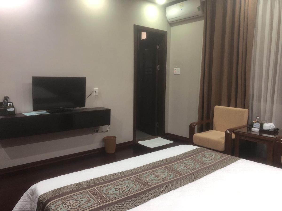Holiday Hotel Hai Phong Kültér fotó